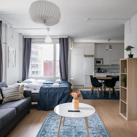 Lintu38, Free Parking, Metro Nearby, Netflix Apartment